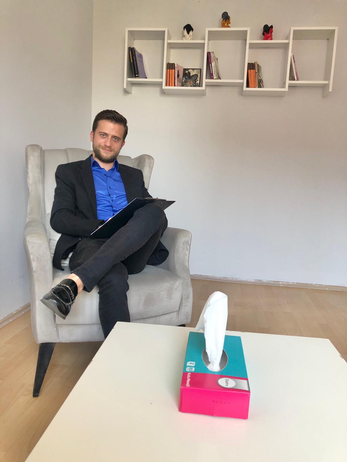 Psikolog Anıl Dalkılıç